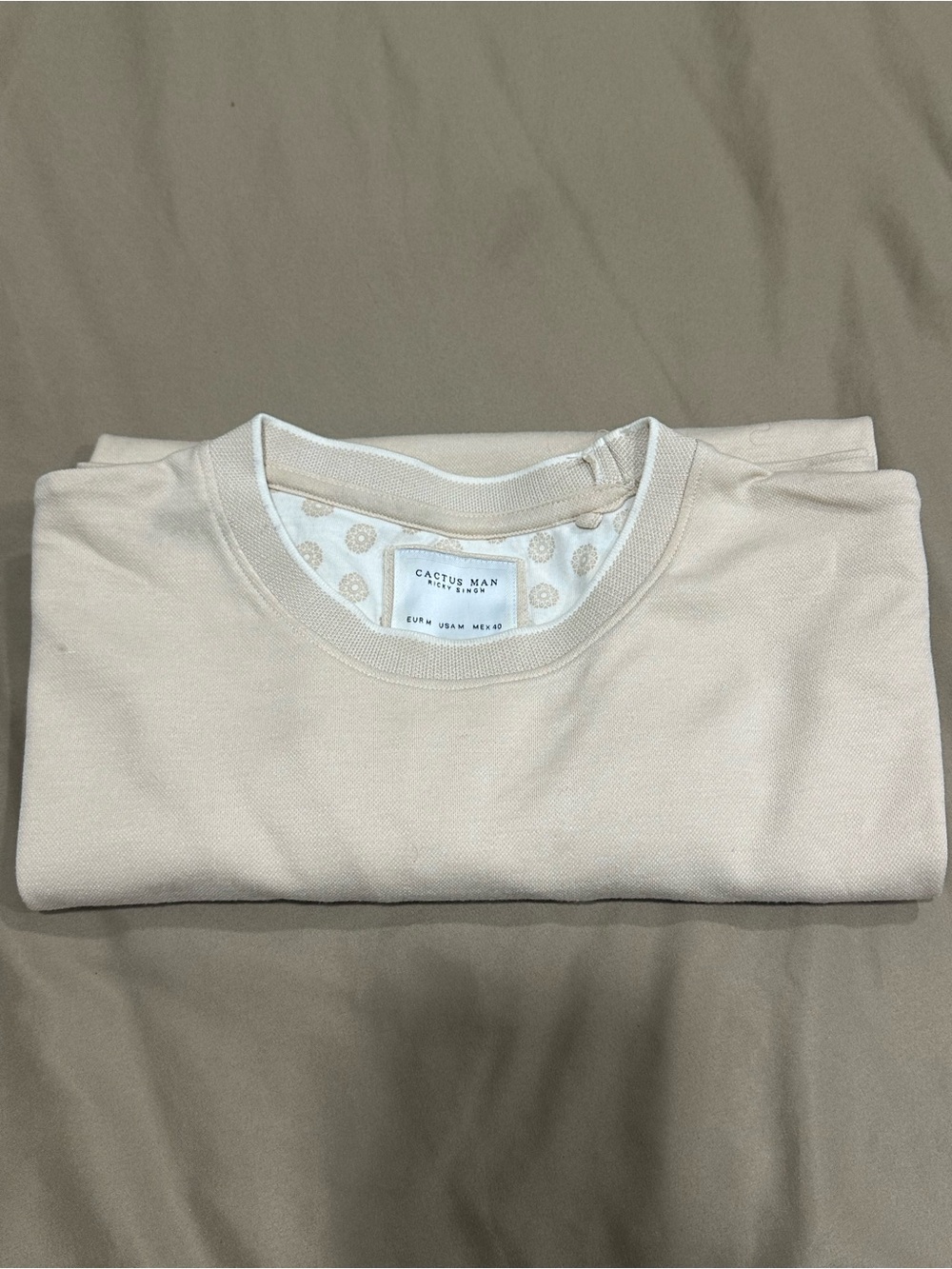 Cactus Men's Light Cream Crewneck Sweatshirt